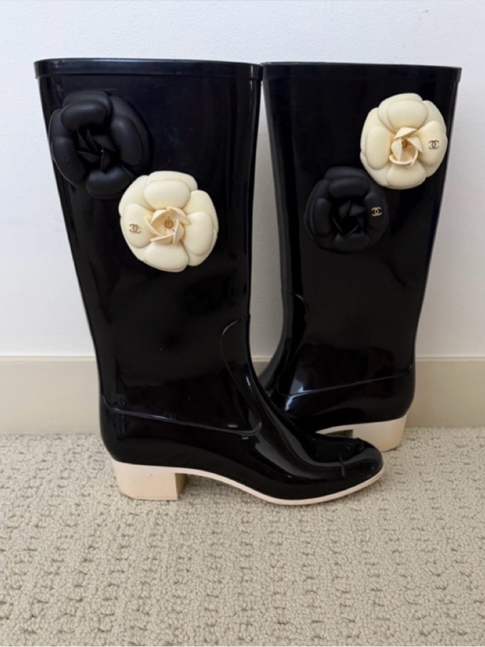 CHANEL rubber boots